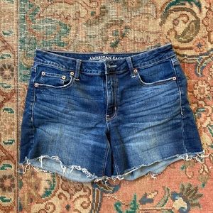 American Eagle Tomgirl stretch midi shorts